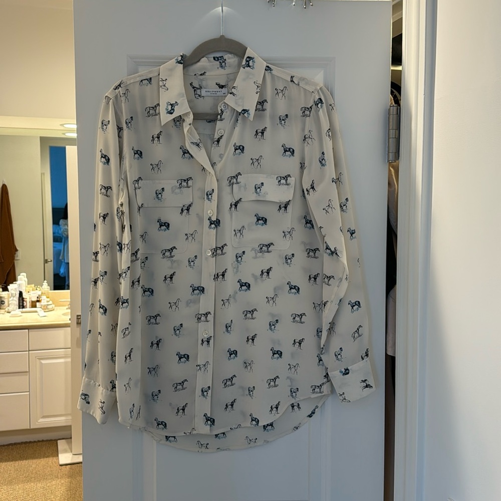 Equipment button down horse shirt size s/p